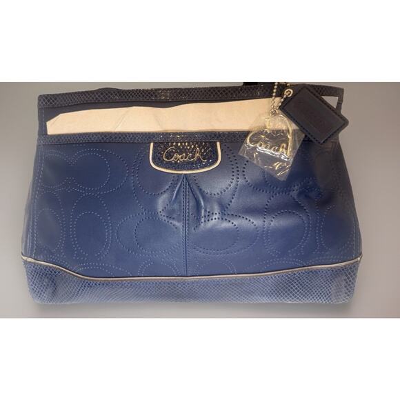 NWT Coach F19969 Perforated Elevated Leather Park Denim Tote with Charm - Picture 5 of 15